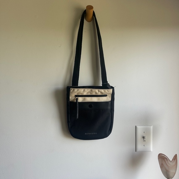 Sherpani Prima AT Bag - Picture 1 of 6